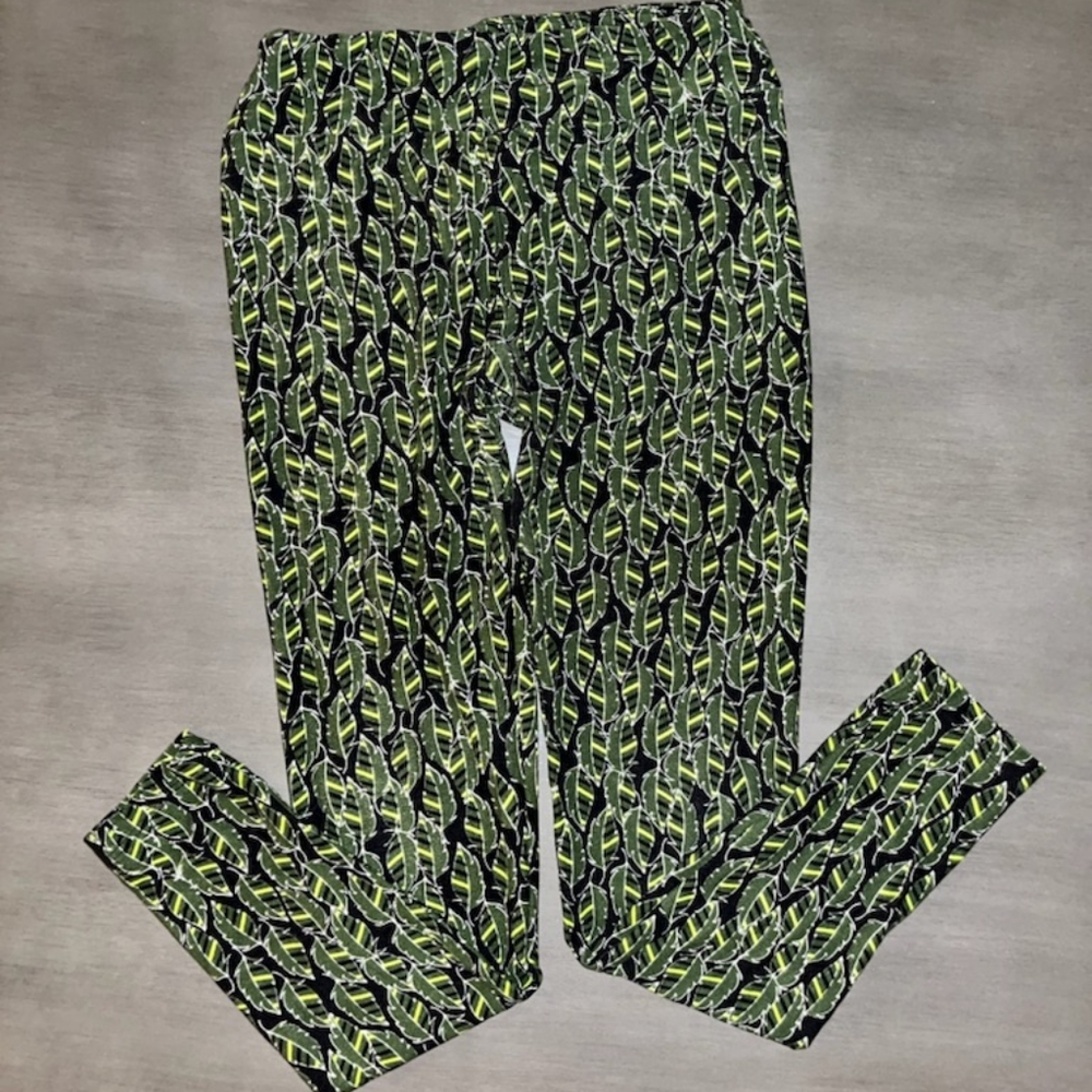 LulaRoe Leaf Print Leggings O/S